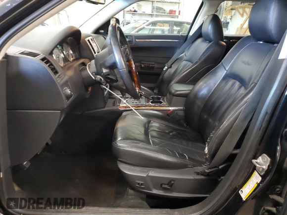 2008 Chrysler 300 C with VIN 2C3LK63H48H107737, listed as a Copart auction lot 72390964 with 149,944 mi miles and Salvage Title. Bid and sale history available at DreamBid. Image 7.