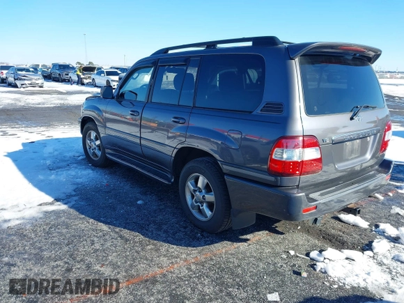2007 Toyota Land Cruiser with VIN JTEHT05J372107212, listed as a IAAI auction lot 41281746 with 136,460 mi miles. Bid and sale history available at carsss.com. Image 3.