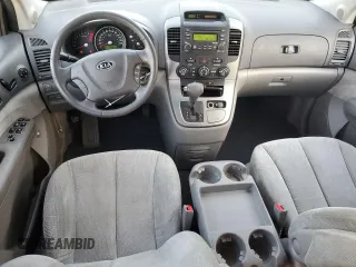 2008 Kia Sedona EX with VIN KNDMB233X86264378, listed as a Copart auction lot 53516065 with 173,915 mi miles and Salvage Title. Bid and sale history available at carsss.com. Image 8.