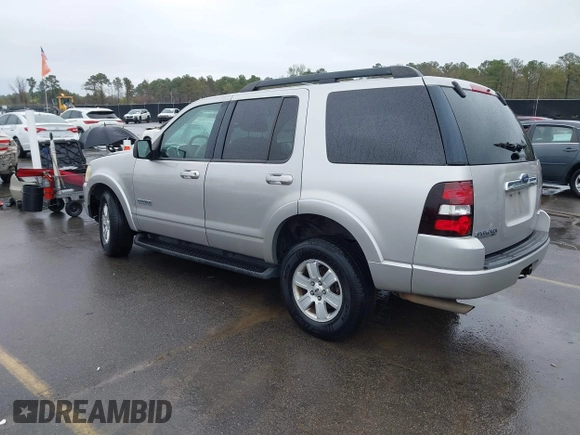 2008 Ford Explorer XLT with VIN 1FMEU73E68UA59595, listed as a IAAI auction lot 41785966 with 223,112 mi miles. Bid and sale history available at carsss.com. Image 3.