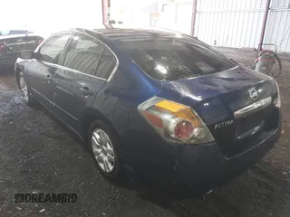 2010 Nissan Altima 2.5 S with VIN 1N4AL2AP3AC152637, listed as a IAAI auction lot 42063236 with 149,753 mi miles. Bid and sale history available at carsss.com. Image 3.