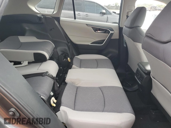 2022 Toyota RAV4 XLE with VIN JTMW1RFV6ND089457, listed as a Copart auction lot 47178465 with 43,850 mi miles and Salvage Title. Bid and sale history available at carsss.com. Image 11.