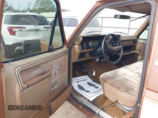 1986 Ford F-150 with VIN 1FTEX15N3GKB36066, listed as a IAAI auction lot 41217069 with 1 mi miles. Bid and sale history available at carsss.com. Image 5.