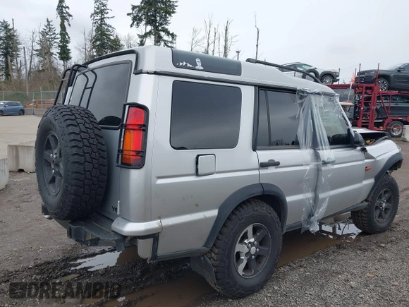 2003 Land Rover Discovery with VIN SALTL16433A813506, listed as a IAAI auction lot 41745613 with Not Provided miles and . Bid and sale history available at DreamBid. Image 4.