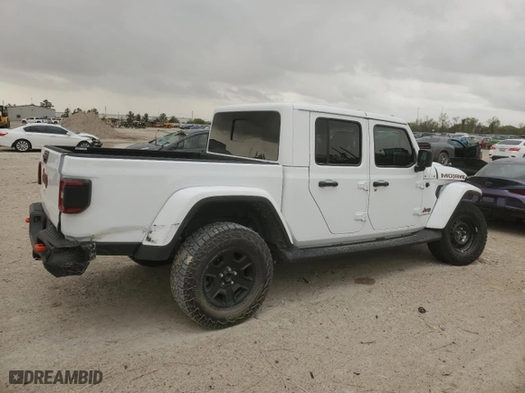 2021 Jeep Gladiator Mojave with VIN 1C6JJTEG3ML621348, listed as a Copart auction lot 48407585 with 20,671 mi miles and Salvage Title. Bid and sale history available at carsss.com. Image 3.