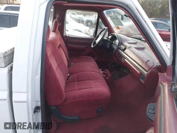 1995 Ford F-150 with VIN 2FTEF15N5SCA07150, listed as a IAAI auction lot 41001619 with 182,542 mi miles. Bid and sale history available at carsss.com. Image 5.