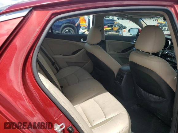2015 Kia Optima EX с VIN 5XXGN4A70FG389927, выставлен на аукционе Copart как лот 60199955 с пробегом 96 389 миль миль и Списание • Salvage title. История ставок и продаж доступна на DreamBid. Изображение 10.