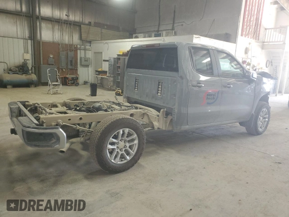 2024 Chevrolet Silverado 1500 LT with VIN 1GCRDDED0RZ239104, listed as a Copart auction lot 73546734 with 6,953 mi miles and Salvage Title. Bid and sale history available at DreamBid. Image 3.