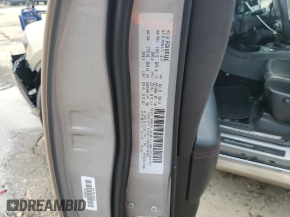2018 Dodge Durango R/T with VIN 1C4SDJCTXJC219511, listed as a Copart auction lot 60043295 with 135,782 mi miles and Salvage title. Bid and sale history available at DreamBid. Image 13.