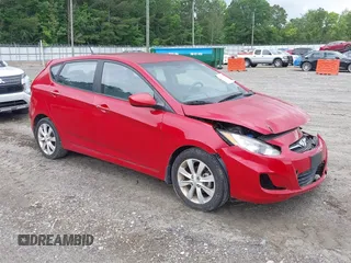 2012 Hyundai Accent SE z VIN KMHCU5AE6CU011537, wystawiony jako IAAI lot #42302171 z przebiegiem 29 483 mil mil oraz . Historia ofert i sprzedaży dostępna na DreamBid. Obrazek 1.