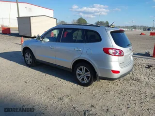 2012 Hyundai Santa Fe Limited with VIN 5XYZK3AB2CG104071, listed as a IAAI auction lot 41237756 with 223,076 mi miles. Bid and sale history available at carsss.com. Image 3.