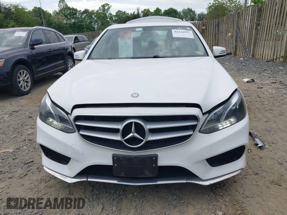 2014 Mercedes-Benz E 350 Luxury with VIN WDDHF8JB5EA935957, listed as a IAAI auction lot 42144957 with 90,185 mi miles and . Bid and sale history available at DreamBid. Image 12.