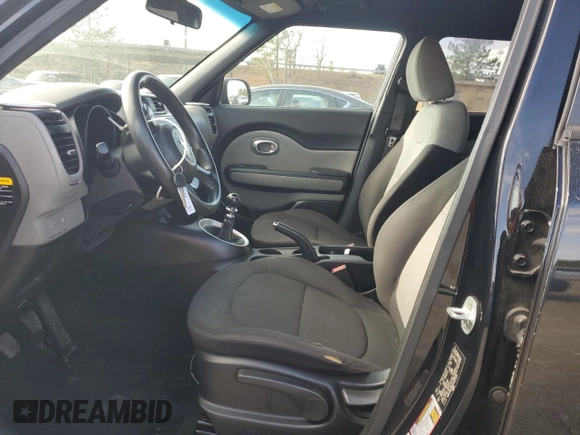 2015 Kia Soul with VIN KNDJN2A2XF7217234, listed as a Copart auction lot 49134595 with 180,040 mi miles and Salvage Title. Bid and sale history available at carsss.com. Image 7.