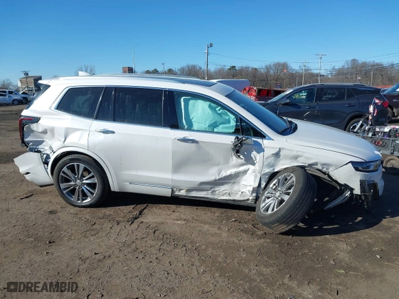 2021 Cadillac XT6 Premium Luxury with VIN 1GYKPDRS9MZ236075, listed as a IAAI auction lot 41632689 with 1 mi miles. Bid and sale history available at carsss.com. Image 12.
