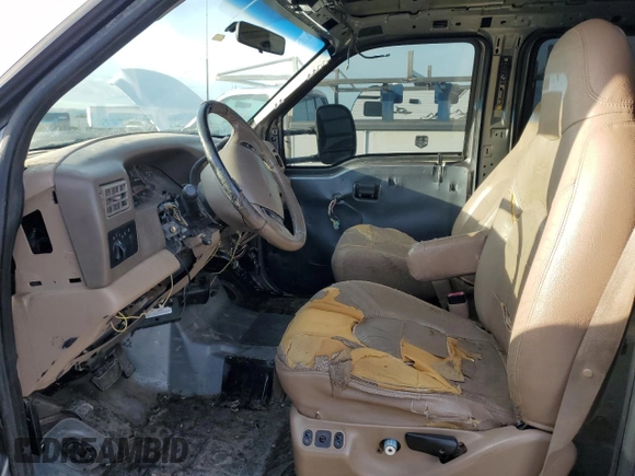 2002 Ford F-250 XL with VIN 1FTNW20F42EA12257, listed as a Copart auction lot 47253775 with 235,976 mi miles and Clean Title. Bid and sale history available at DreamBid. Image 7.