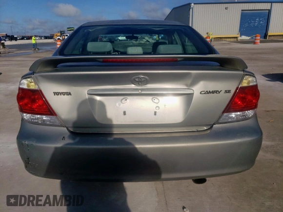 2006 Toyota Camry STD z VIN 4T1BE32K76U660821, wystawiony jako Copart lot #58806275 z przebiegiem 187 990 mil mil oraz Szkoda całkowita • Salvage title. Historia ofert i sprzedaży dostępna na DreamBid. Obrazek 6.