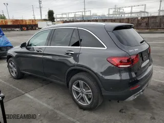 2022 Mercedes-Benz GLC with VIN W1N0G8DB2NV360833, listed as a Copart auction lot 48511955 with 17,927 mi miles and Salvage Title. Bid and sale history available at carsss.com. Image 2.