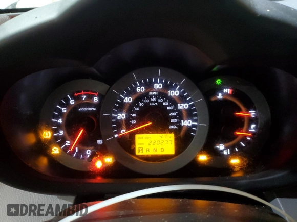2008 Toyota RAV4 with VIN JTMBK33V486041784, listed as a Copart auction lot 42339605 with 220,277 mi miles and Salvage Title. Bid and sale history available at carsss.com. Image 9.