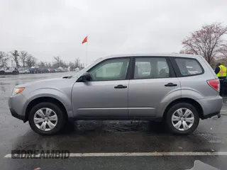 2010 Subaru Forester 2.5X with VIN JF2SH6AC8AH746620, listed as a IAAI auction lot 41965198 with 133,887 mi miles. Bid and sale history available at carsss.com. Image 14.