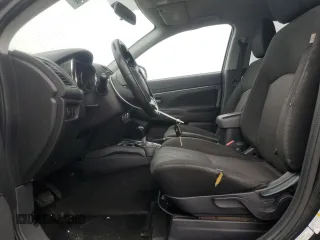 2017 Mitsubishi Outlander ES z VIN JA4AR3AU9HZ001968, wystawiony jako Copart lot #60296565 z przebiegiem 210 580 mil mil oraz Czysty tytuł • Clean title. Historia ofert i sprzedaży dostępna na DreamBid. Obrazek 7.