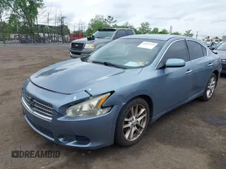 2011 Nissan Maxima SV z VIN 1N4AA5AP9BC808140, wystawiony jako IAAI lot #42257514 z przebiegiem 190 943 mil mil oraz . Historia ofert i sprzedaży dostępna na DreamBid. Obrazek 17.