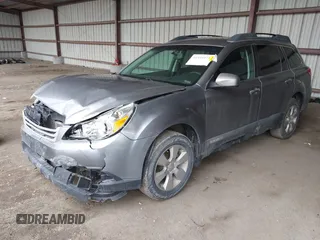 2010 Subaru Outback с VIN 4S4BRCFC4A3318121, выставлен на аукционе IAAI как лот 41934475 с пробегом 265 378 миль миль и . История ставок и продаж доступна на DreamBid. Изображение 17.