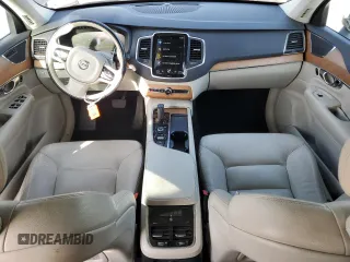 2021 Volvo XC90 Inscription Expression with VIN YV4BR00K7M1702457, listed as a Copart auction lot 87252914 with 61,190 mi miles and Salvage Title. Bid and sale history available at carsss.com. Image 8.