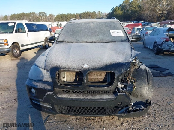 2007 BMW X5 3.0si with VIN 4USFE43557LY77127, listed as a IAAI auction lot 41394904 with NaN miles. Bid and sale history available at carsss.com. Image 12.