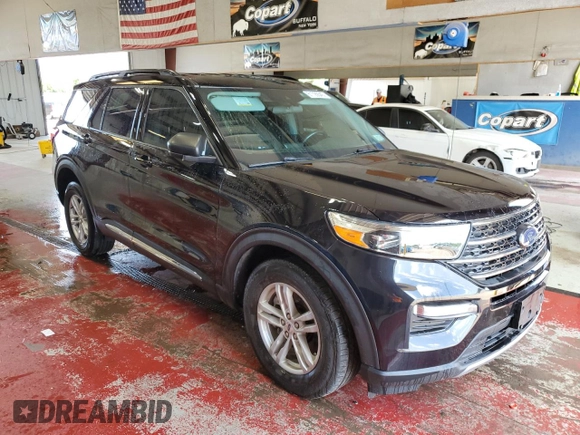2022 Ford Explorer XLT z VIN 1FMSK8DH7NGA82787, wystawiony jako Copart lot #61729545 z przebiegiem 18 252 mil mil oraz Szkoda całkowita • Salvage title. Historia ofert i sprzedaży dostępna na DreamBid. Obrazek 4.
