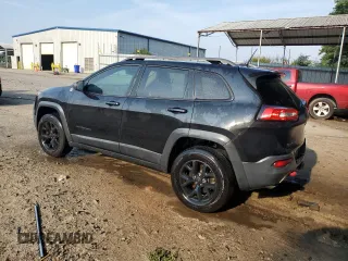 2015 Jeep Cherokee Trailhawk z VIN 1C4PJMBS6FW652001, wystawiony jako Copart lot #62344785 z przebiegiem 165 473 mil mil oraz Szkoda całkowita • Salvage title. Historia ofert i sprzedaży dostępna na DreamBid. Obrazek 2.