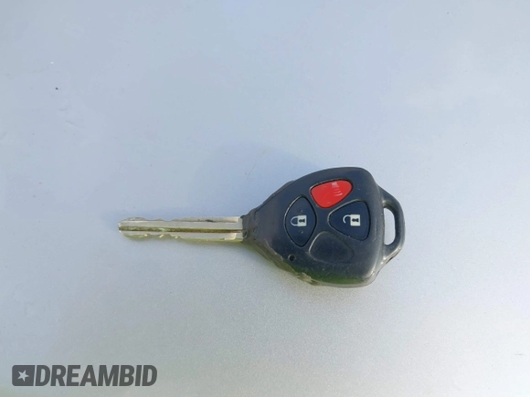2007 Toyota RAV4 Limited with VIN JTMBK31V976013612, listed as a IAAI auction lot 42172167 with 211,684 mi miles and . Bid and sale history available at DreamBid. Image 11.