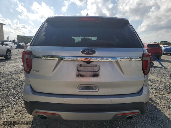 2017 Ford Explorer XLT with VIN 1FM5K7D80HGD78911, listed as a Copart auction lot 49745335 with 134,461 mi miles and Salvage Title. Bid and sale history available at carsss.com. Image 6.