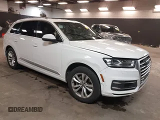 2017 Audi Q7 Premium Plus z VIN WA1LHAF78HD046898, wystawiony jako IAAI lot #42353242 z przebiegiem 116 700 mil mil oraz . Historia ofert i sprzedaży dostępna na DreamBid. Obrazek 1.
