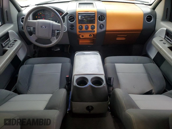 2007 Ford F-150 XLT z VIN 1FTRW02W17KB21352, wystawiony jako Copart lot #83563024 z przebiegiem 234 173 mil mil oraz Szkoda całkowita • Salvage title. Historia ofert i sprzedaży dostępna na DreamBid. Obrazek 8.
