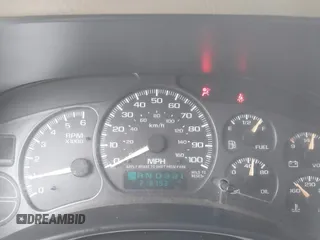 2002 Chevrolet Silverado 1500 LT with VIN 2GCEK19T321107487, listed as a IAAI auction lot 41977474 with 218,793 mi miles. Bid and sale history available at carsss.com. Image 7.