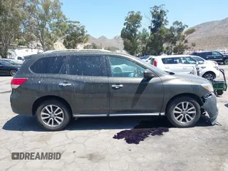 2015 Nissan Pathfinder SL with VIN 5N1AR2MN4FC639562, listed as a IAAI auction lot 42314058 with 156,921 mi miles and . Bid and sale history available at DreamBid. Image 13.