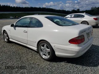 1999 Mercedes-Benz CLK 320/430 with VIN WDBLJ70G8XF077284, listed as a Copart auction lot 72495364 with 114,533 mi miles and Salvage Title. Bid and sale history available at carsss.com. Image 2.