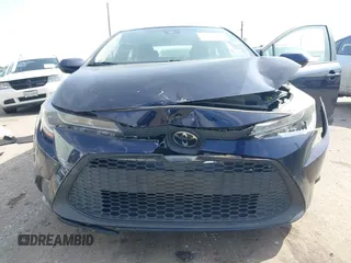 2020 Toyota Corolla LE with VIN JTDEPRAE7LJ000141, listed as a IAAI auction lot 41555971 with 19,386 mi miles. Bid and sale history available at carsss.com. Image 6.