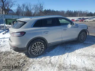 2019 Lincoln Nautilus Reserve with VIN 2LMPJ8LP0KBL66836, listed as a Copart auction lot 46239495 with 123,793 mi miles and Salvage Title. Bid and sale history available at carsss.com. Image 3.