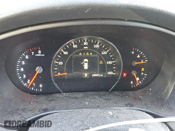 2018 Kia Sorento EX with VIN 5XYPH4A54JG361087, listed as a Copart auction lot 47490145 with 109,241 mi miles and Clean Title. Bid and sale history available at DreamBid. Image 9.