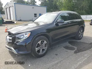 2019 Mercedes-Benz GLC 300 z VIN WDC0G4KB2KF672122, wystawiony jako Copart lot #56554635 z przebiegiem 27 384 mil mil oraz Szkoda całkowita • Salvage title. Historia ofert i sprzedaży dostępna na DreamBid. Obrazek 1.