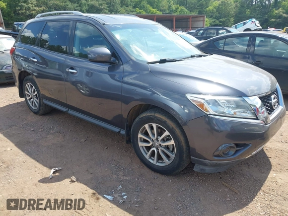 2014 Nissan Pathfinder Platinum with VIN 5N1AR2MN3EC723841, listed as a IAAI auction lot 42621901 with 172,033 mi miles and . Bid and sale history available at DreamBid. Image 1.
