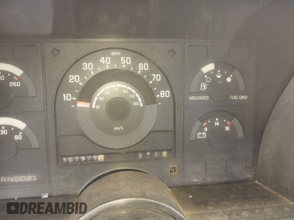 1989 Chevrolet Silverado 1500 with VIN 1GCDK14K4KZ182121, listed as a IAAI auction lot 42110956 with 307,979 mi miles and . Bid and sale history available at DreamBid. Image 7.