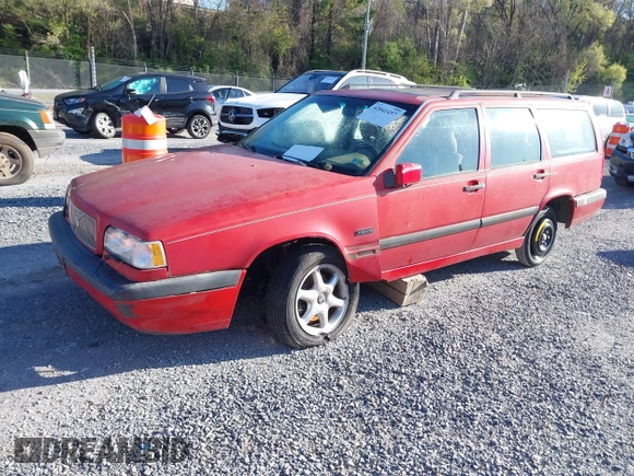 1996 Volvo 850 с VIN YV1LW554XT2220673, выставлен на аукционе IAAI как лот 42041457 с пробегом 217 638 миль миль и . История ставок и продаж доступна на DreamBid. Изображение 2.
