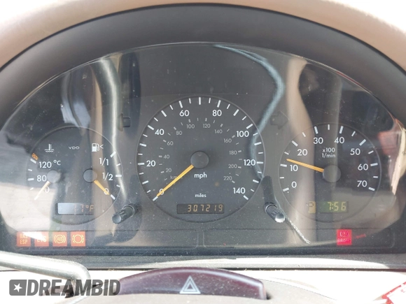 2001 Mercedes-Benz M 320/430/500 with VIN 4JGAB54E11A277233, listed as a IAAI auction lot 42519040 with 307,219 mi miles and . Bid and sale history available at DreamBid. Image 7.