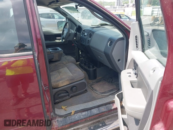2004 Ford F-150 XL с VIN 1FTRF14W54NB60796, выставлен на аукционе IAAI как лот 42708711 с пробегом 168 093 миль миль и . История ставок и продаж доступна на DreamBid. Изображение 5.