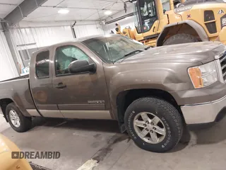 2012 GMC Sierra 1500 SLE z VIN 1GTR2VE73CZ220060, wystawiony jako IAAI lot #41499865 z przebiegiem 217 125 mil mil oraz . Historia ofert i sprzedaży dostępna na DreamBid. Obrazek 13.