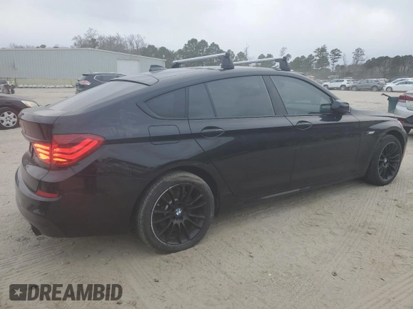 2013 BMW 5 Series 535i Gran Turismo xDrive z VIN WBASP2C58DC339730, wystawiony jako Copart lot #86705704 z przebiegiem 108 710 mil mil oraz Czysty tytuł • Clean title. Historia ofert i sprzedaży dostępna na DreamBid. Obrazek 3.