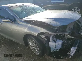 2020 Lexus ES 350 Luxury with VIN 58AEZ1B13LU073808, listed as a Copart auction lot 76403914 with 57,293 mi miles and Salvage title. Bid and sale history available at DreamBid. Image 13.