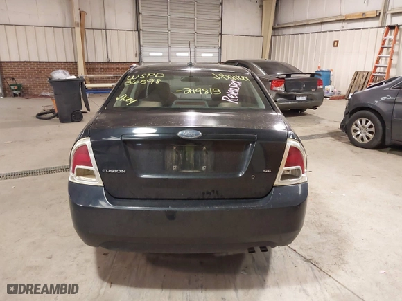 2007 Ford Fusion SE with VIN 3FAHP07Z17R219813, listed as a IAAI auction lot 41344435 with 321,254 mi miles. Bid and sale history available at carsss.com. Image 16.